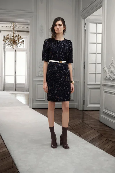 Look 12